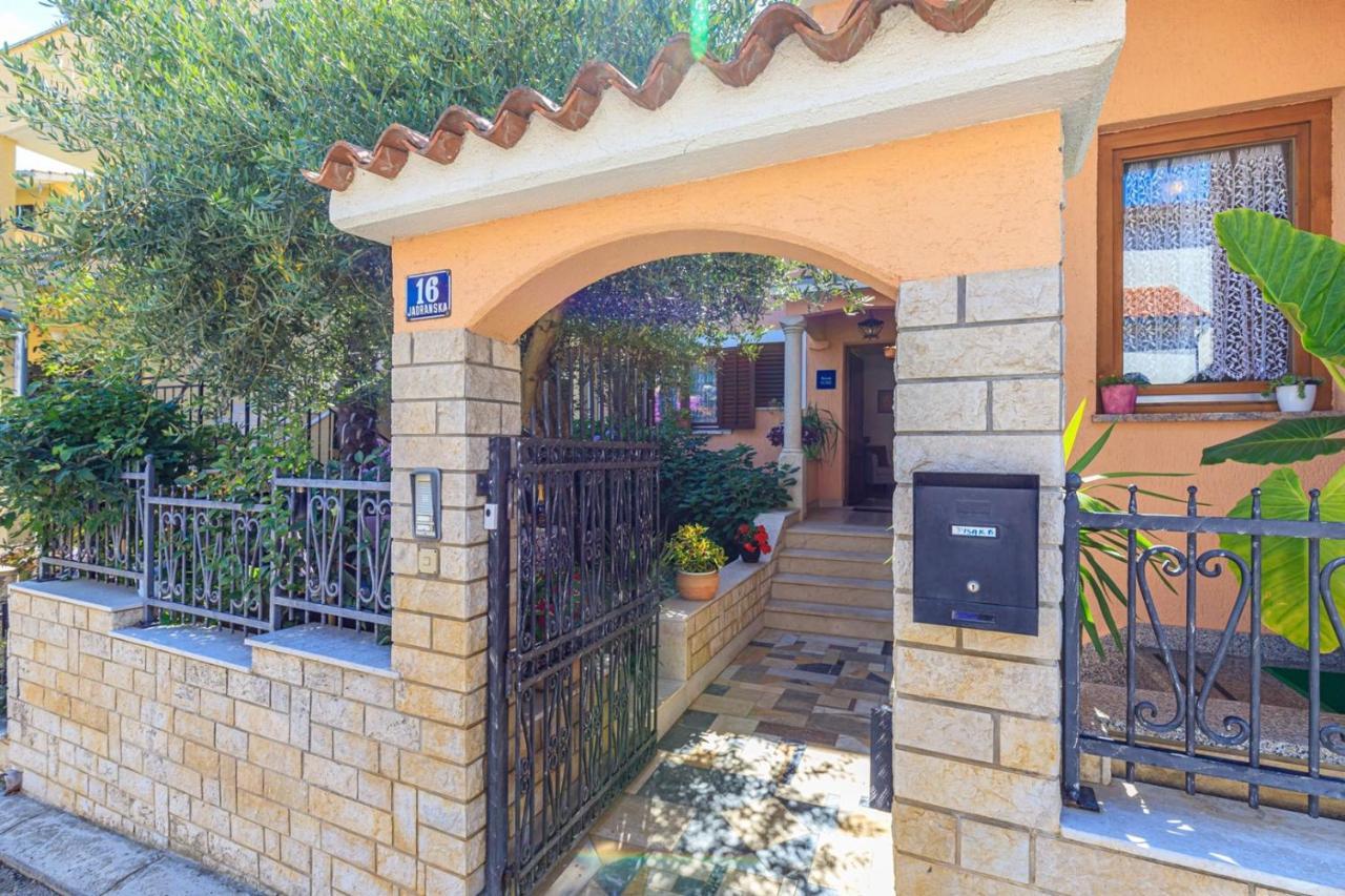 Apartments Barica Vrsar Extérieur photo